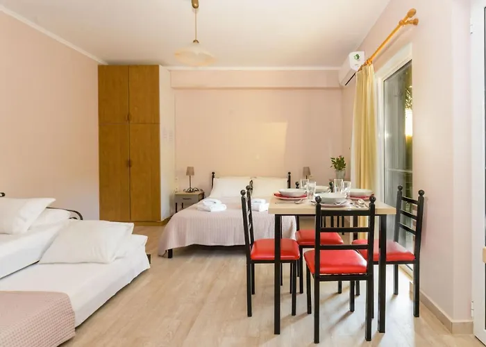 Siora Maria * Αργοστόλι